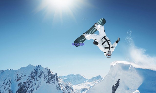 马达洛尼剖析国足症结，中超比赛强度成发展瓶颈 卡纳瓦罗确认返意引关注