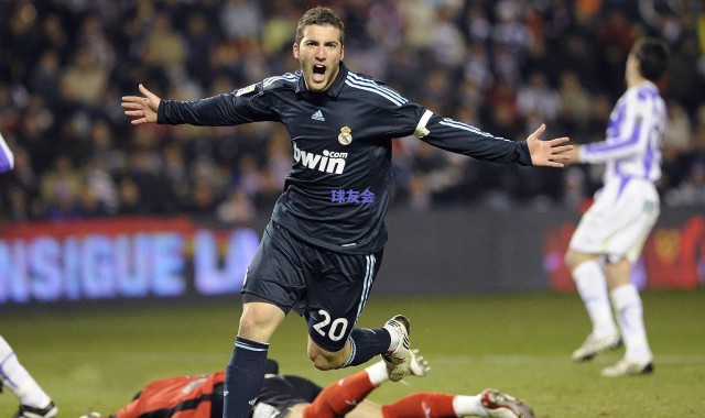 阿什拉夫世界杯与非洲杯累计第26次首发，创摩洛哥队史出场里程碑