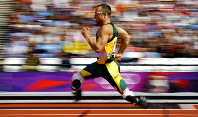 范志毅犀利点评引爆体坛，我用脚传球都比周琦传得好