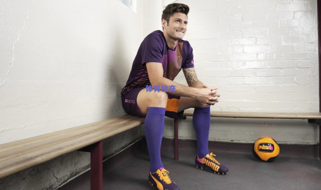 登贝莱这球，简直把足球踢成了艺术大片！