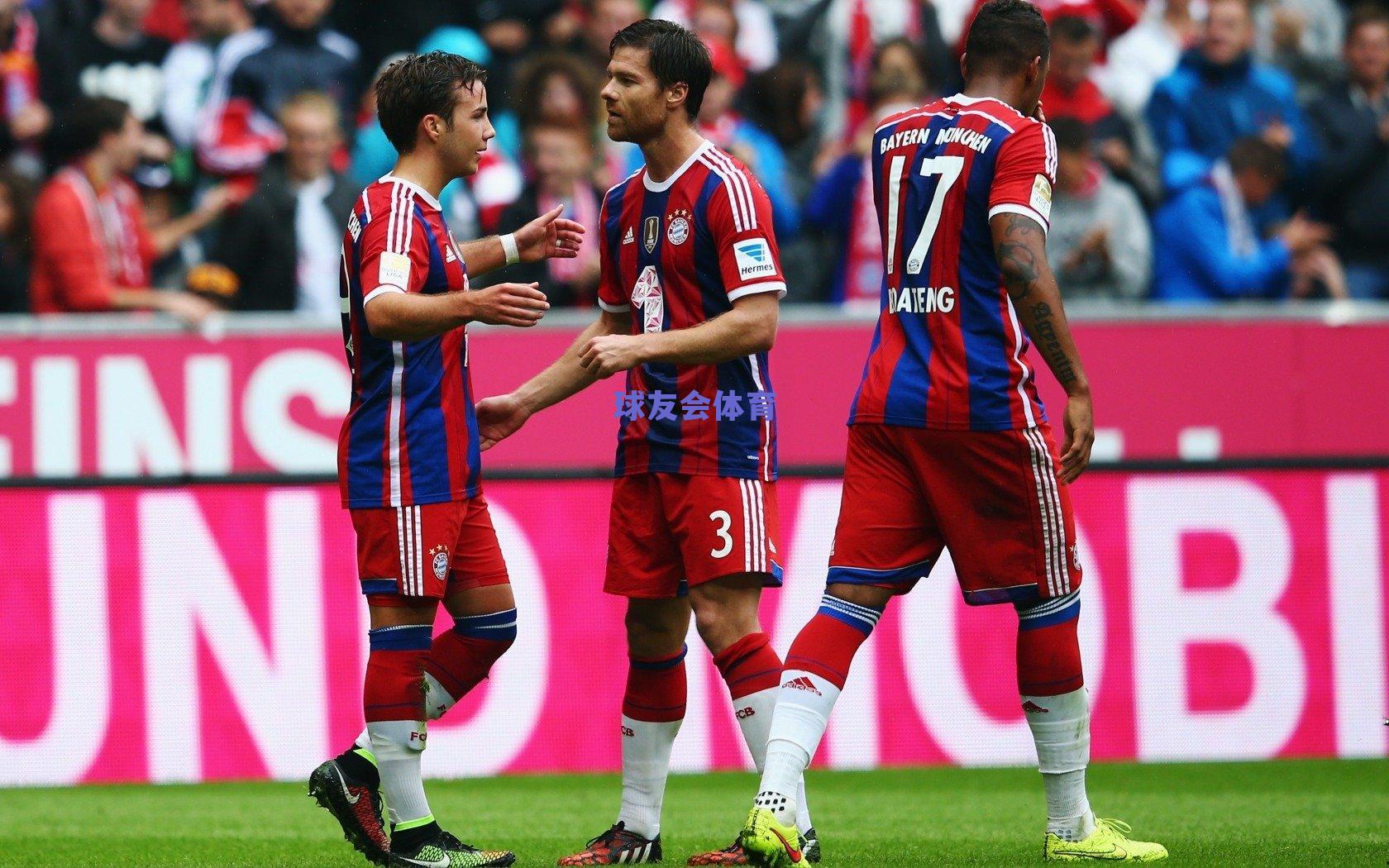 全球足球热情再创高峰，世界杯购票申请突破1.5亿份，刷新历史纪录